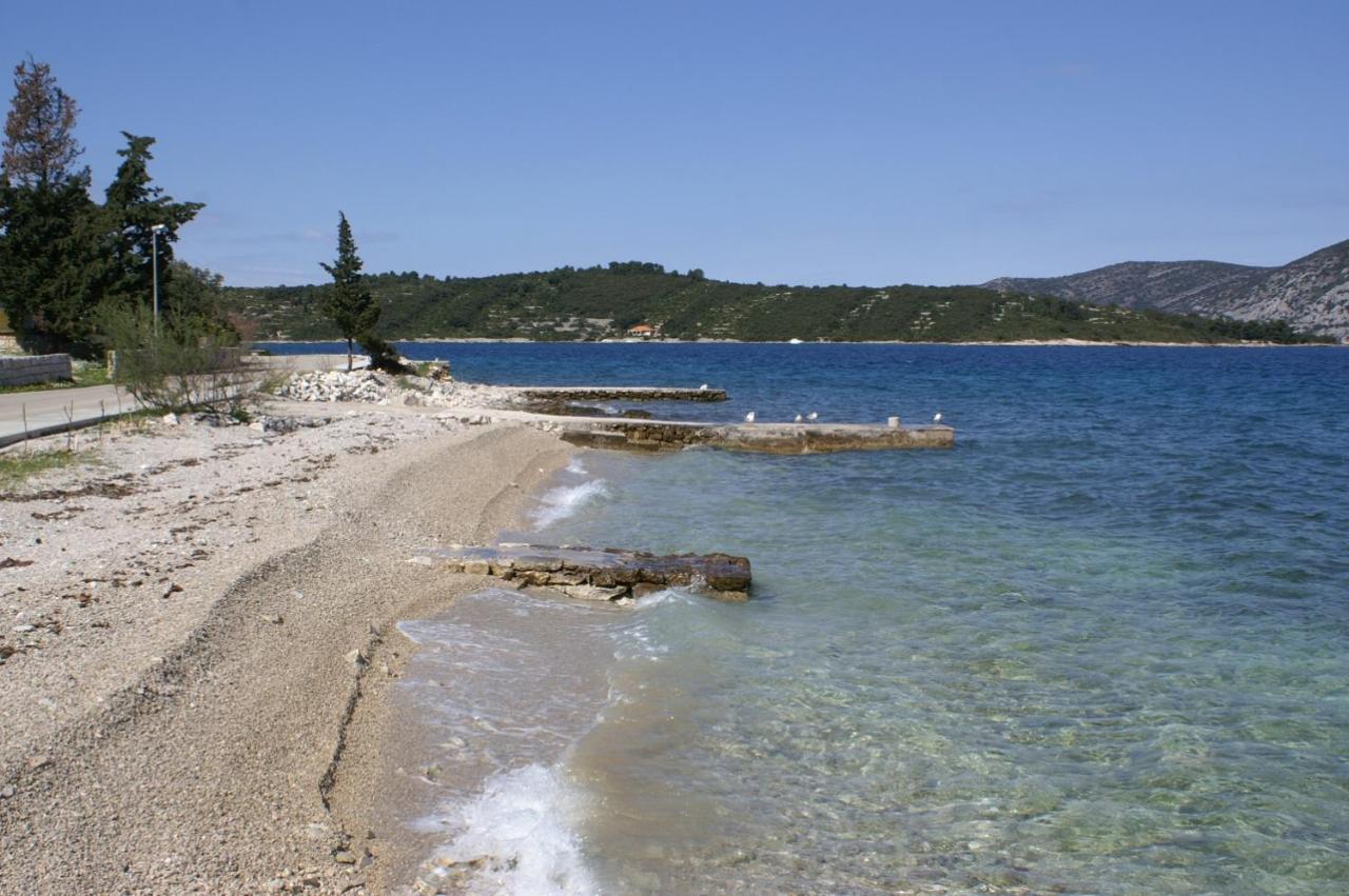 Seaside Apartments With A Swimming Pool Kneza, Korcula - 9269 Račišće Dış mekan fotoğraf